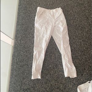 Jamie sadock white pants size 2. Zipper pockets with buttons